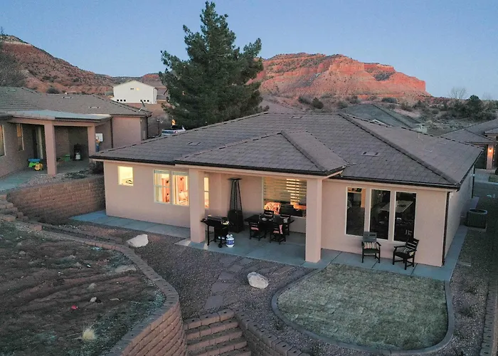 Searchers Hideaway At Kabab - New West Properties
