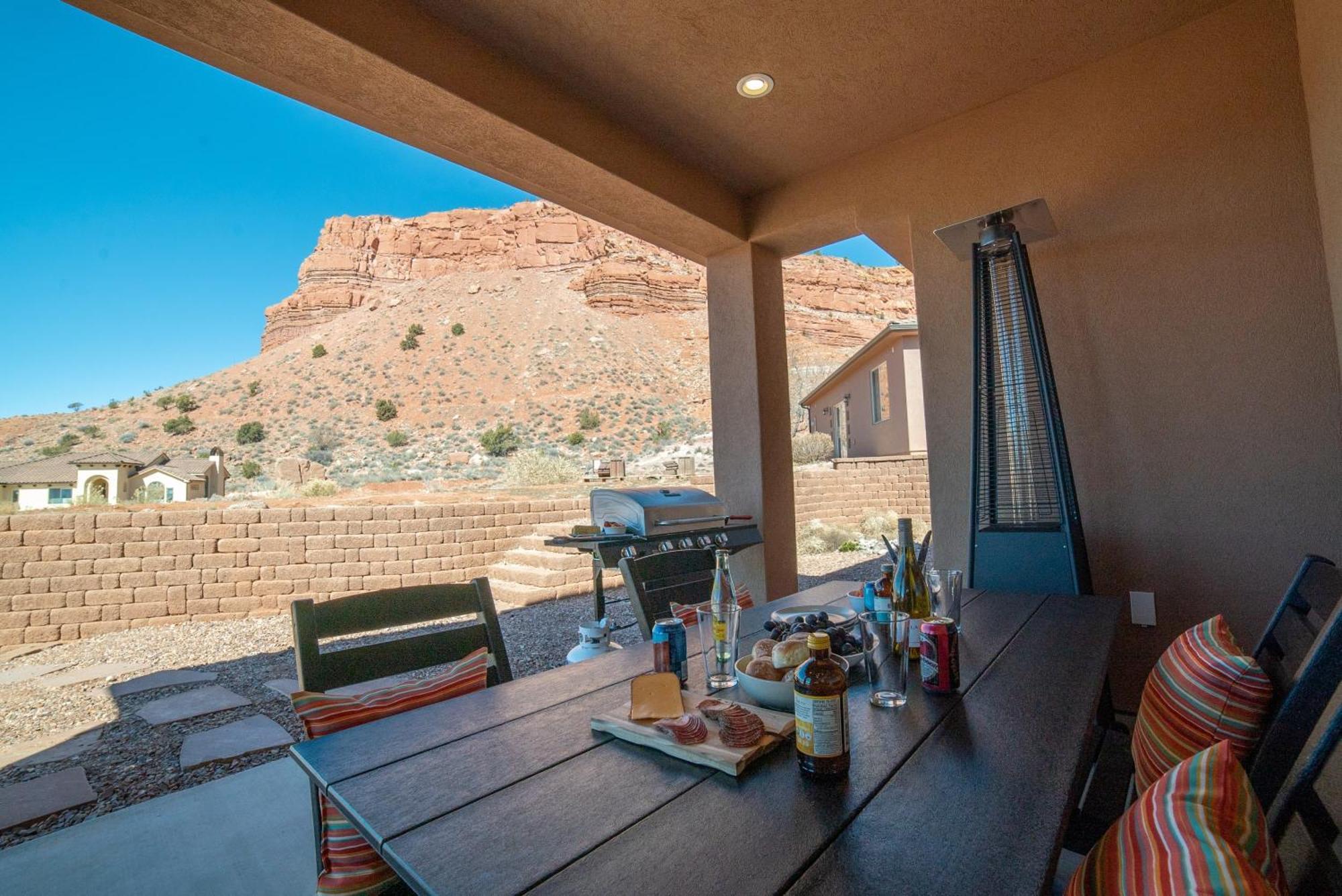 Searchers Hideaway At Kabab - New West Holiday home Kanab
